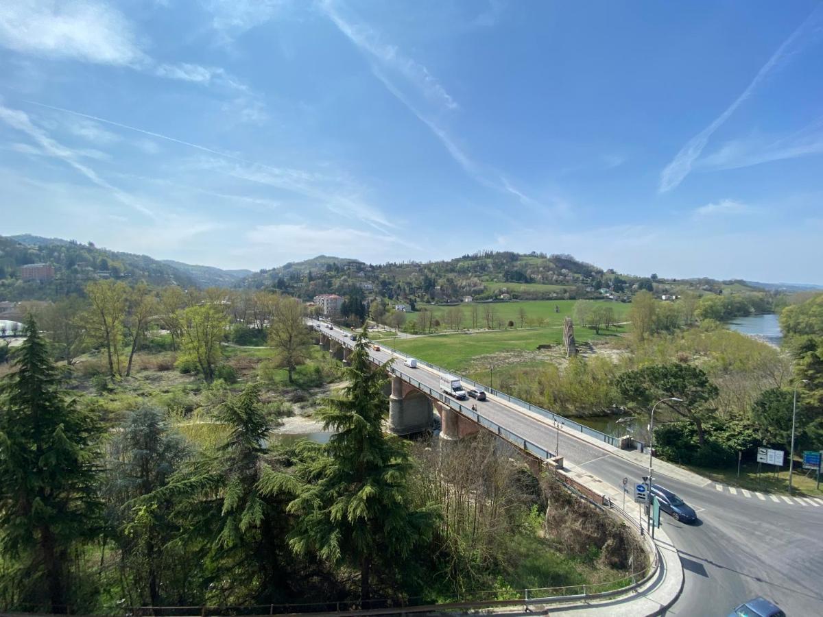 Appartamento Lella Con Meravigliosa Vista Vicino Alle Terme Acqui Terme ภายนอก รูปภาพ